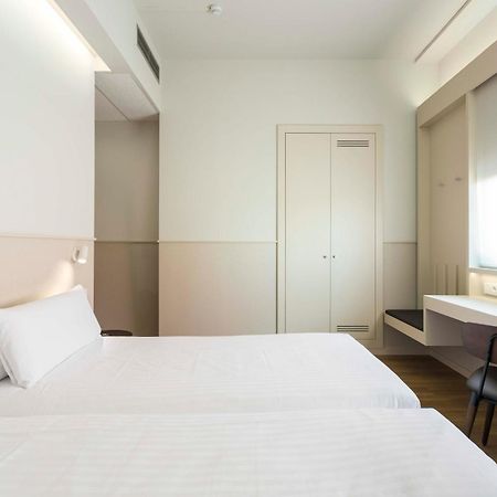 Hotel Terrassa Confort Exterior photo