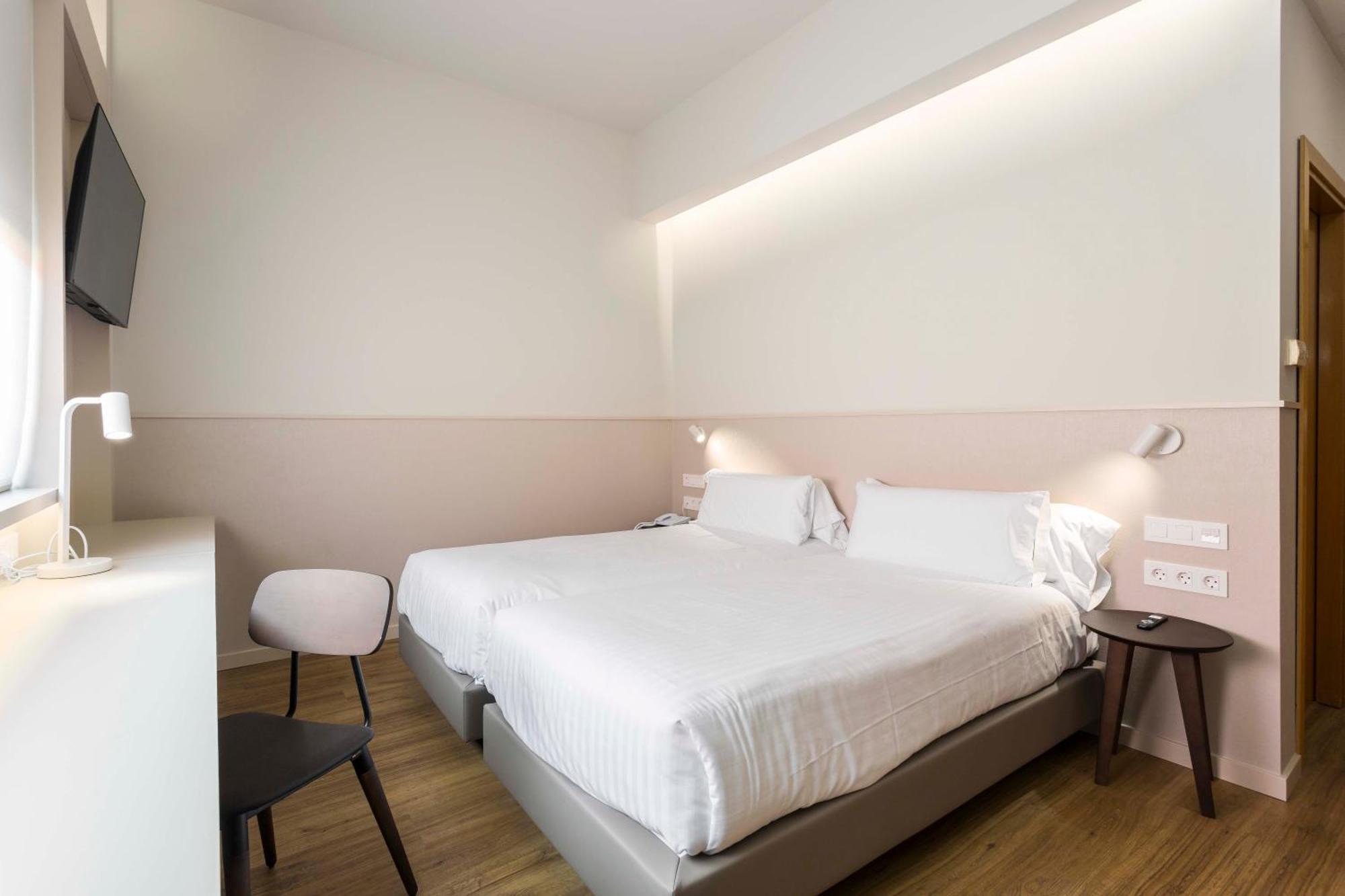 Hotel Terrassa Confort Exterior photo